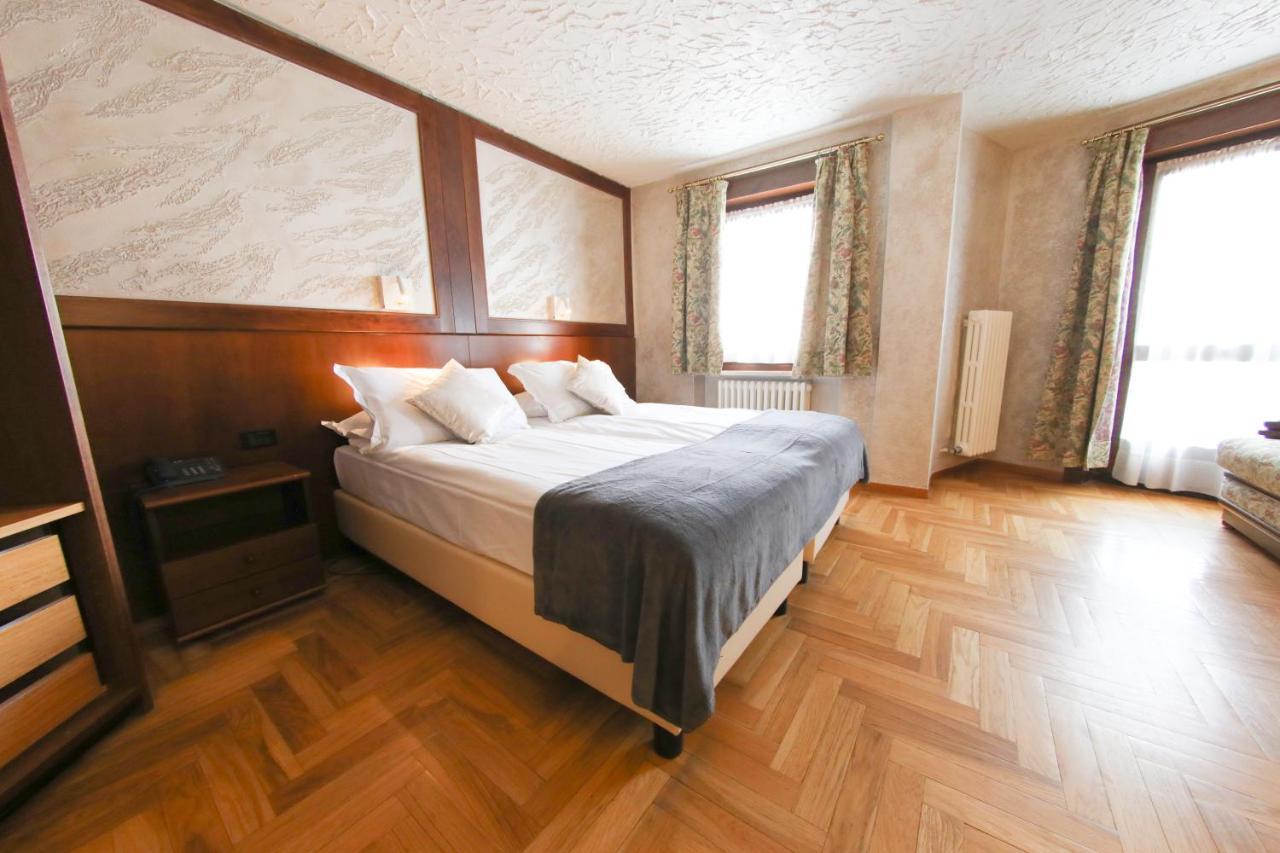 Hotel Sporting Breuil-Cervinia Kültér fotó
